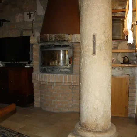 Farm House Castelmontioni