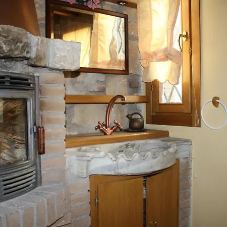 Farm House Castelmontioni * Lazise